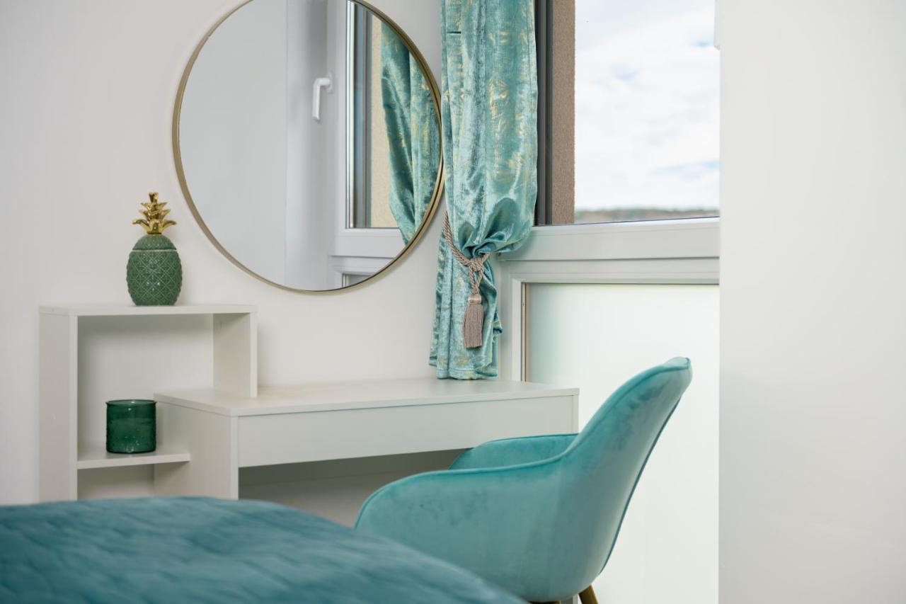 Liberty Hill Apartment Labin  Luaran gambar